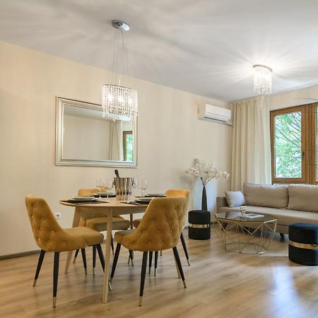 Мarelis Luxe Port Apartment Varna Exterior foto