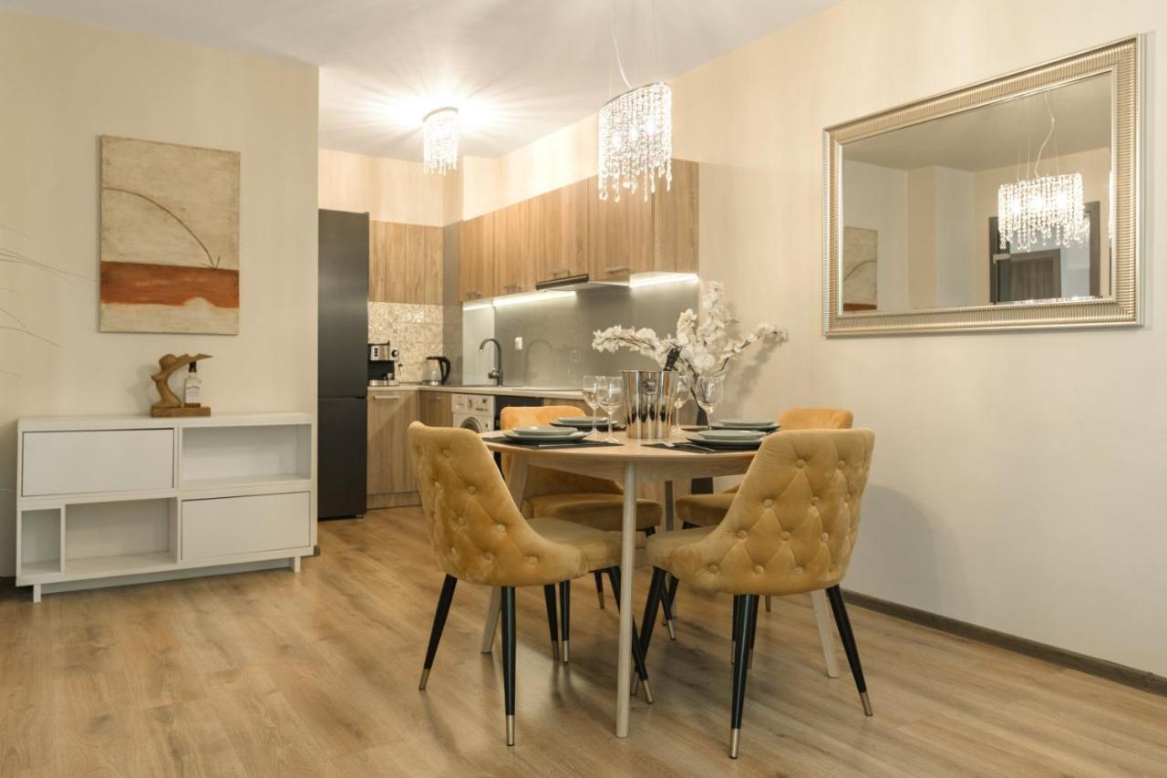 Мarelis Luxe Port Apartment Varna Exterior foto